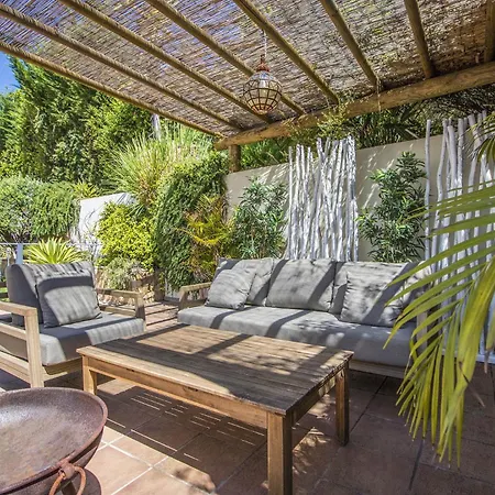 Villa Esmeralda *